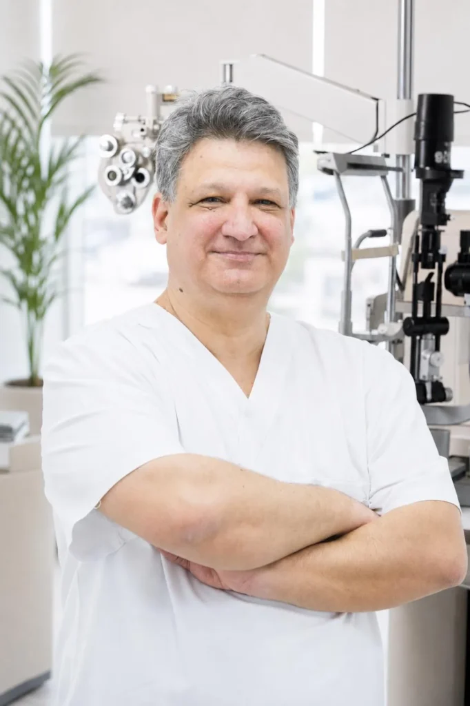 Prof. dr Bojan Pajić